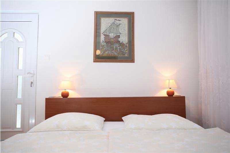 Povoljni apartmani Makarska - Apartman Marita S2 / 06